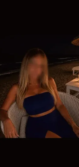 Amanda, 38