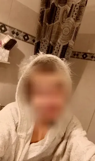 Anne, 38