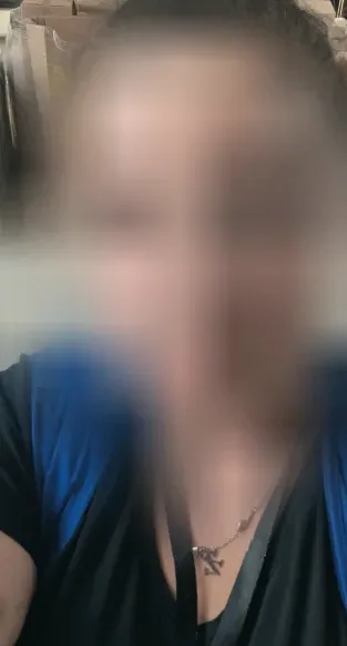Ivana, 30