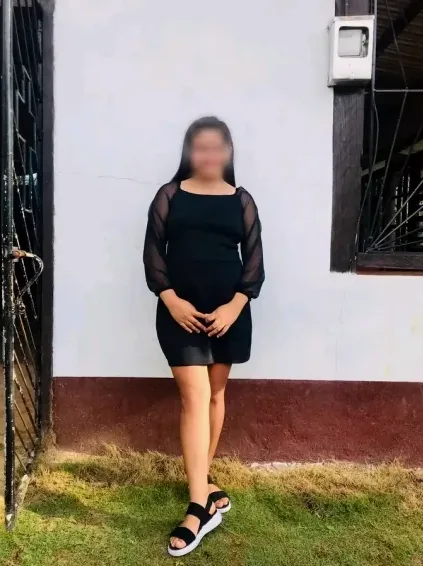 Malou, 26