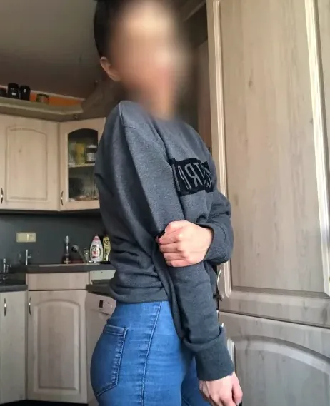 Marie, 28