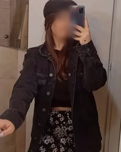 Signe, 29
